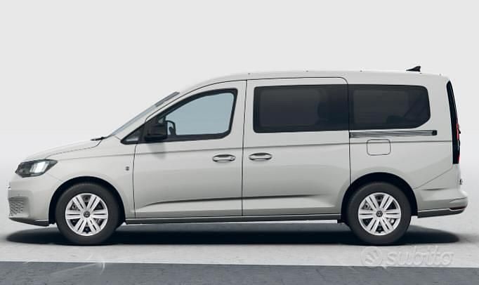 Nuova VW Caddy Maxi 102 CV (75 kW) 2025 Verde Monovolume