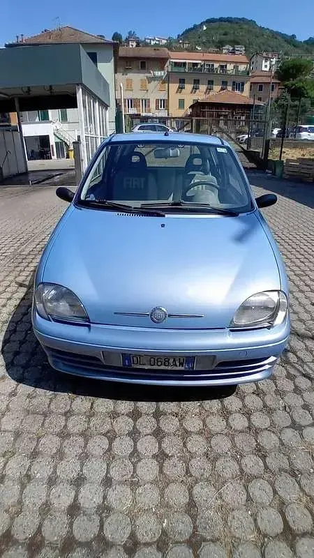 Usata Fiat 600 Anniversary 54 CV (39 kW) 2007 Blu/azzurro Utilitaria
