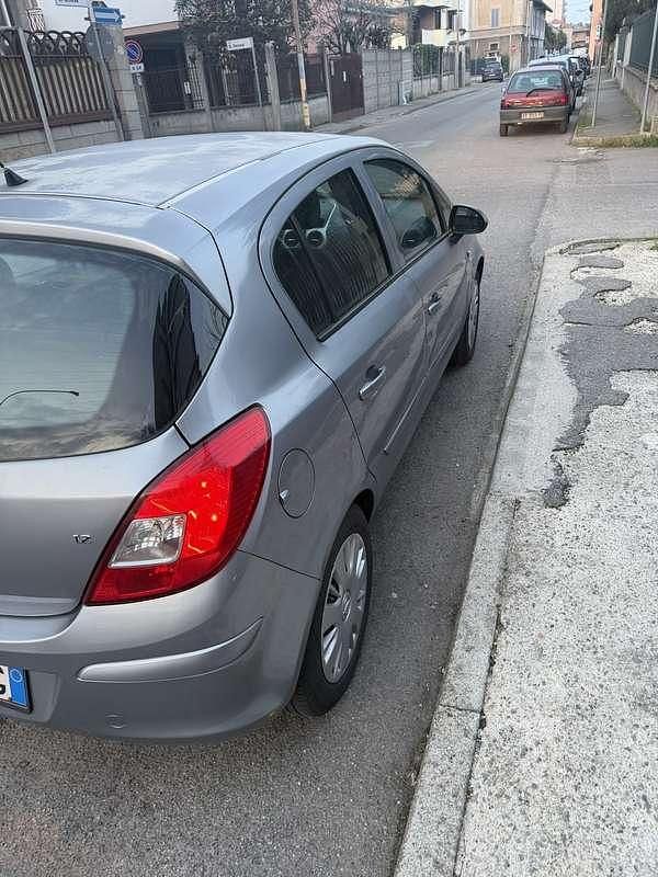 Usata Opel Corsa Club 80 CV (58 kW) 2008 Utilitaria