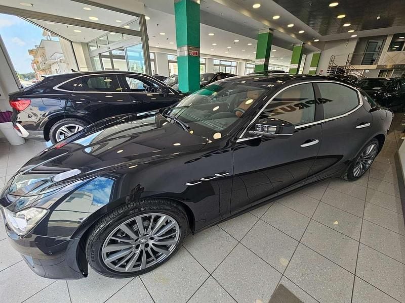 Usata Maserati Ghibli 275 CV (202 kW) 2019 Nero Berlina