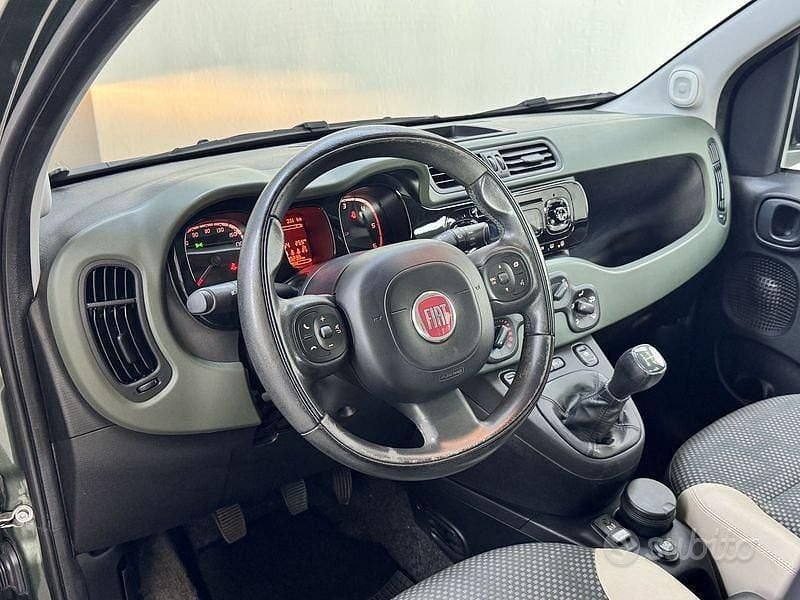 Usata Fiat Panda 4x4 S 95 CV (69 kW) 2015 Verde Utilitaria