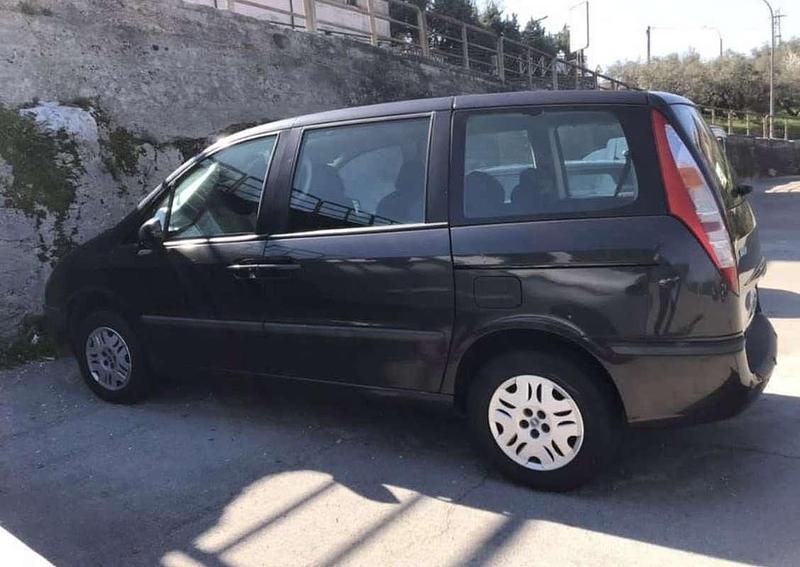 Usata Fiat Ulysse Emotion 136 CV (100 kW) 2005 Monovolume