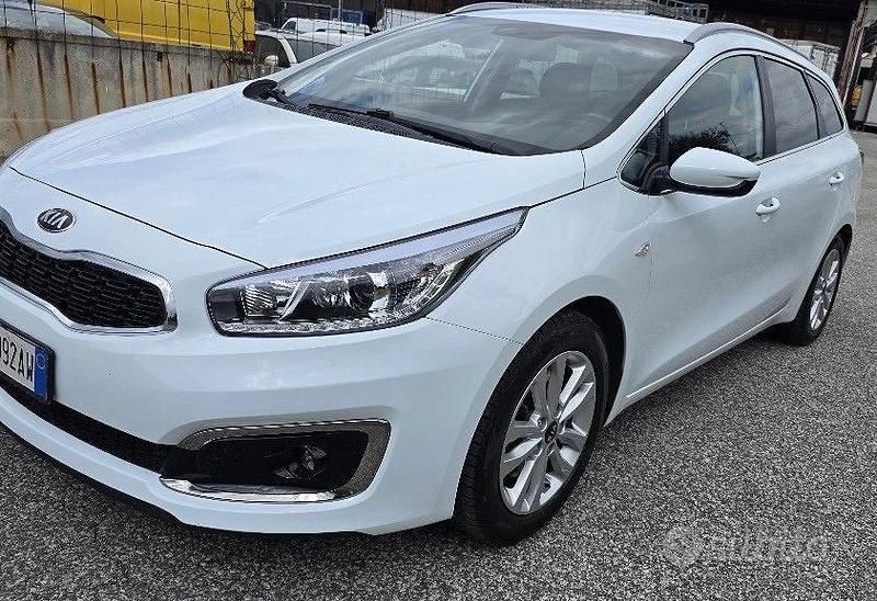Usata Kia Ceed Sportswagon Active 110 CV (80 kW) 2018 Bianco Station wagon
