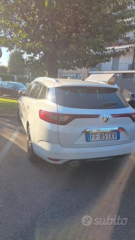 Usata Renault Mégane IV 110 CV (80 kW) 2016 Bianco Station wagon