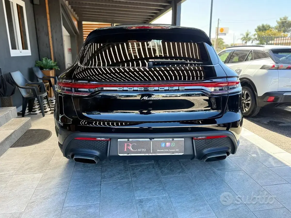Usata Porsche Macan 265 CV (194 kW) 2023 Nero SUV