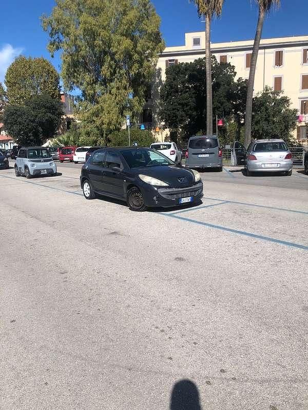 Usata Peugeot 206+ 68 CV (50 kW) 2012 Utilitaria