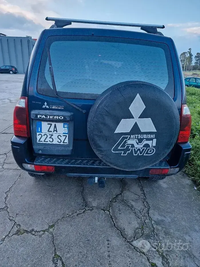 Usata Mitsubishi Pajero 115 CV (84 kW) 2004 SUV