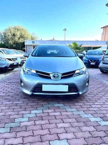 Usata Toyota Auris 99 CV (72 kW) 2013 Berlina
