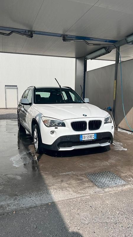 Usata BMW X1 177 CV (130 kW) 2012 Bianco SUV