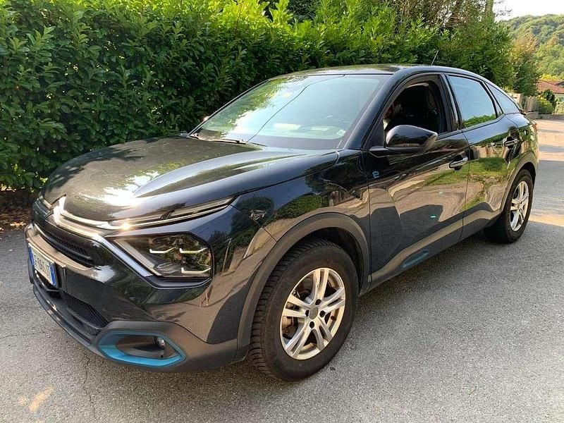 Nero Usata 2021 Citroën e-C4 Feel Tre volumi | 12.700 € (Buon prezzo) - Immagine 1/4
