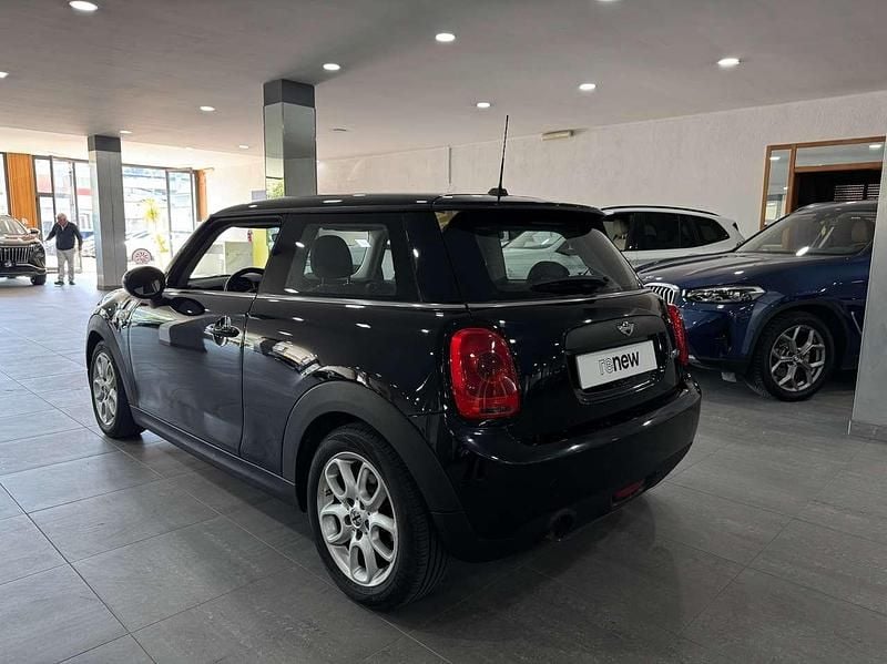 Usata Mini One D 95 CV (69 kW) 2016 Nero Utilitaria