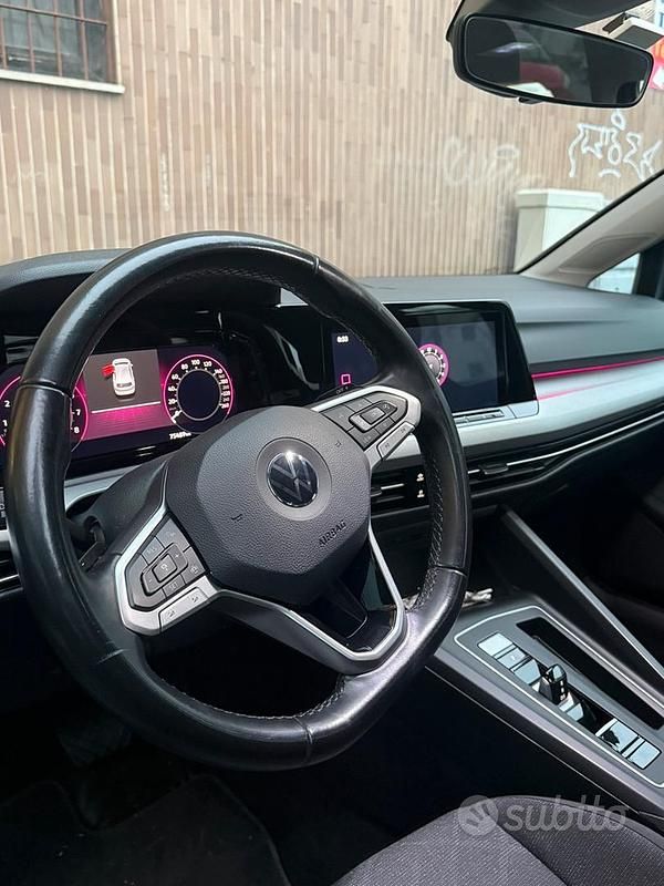 Usata VW Golf VII Life 150 CV (110 kW) 2020 Grigio Berlina