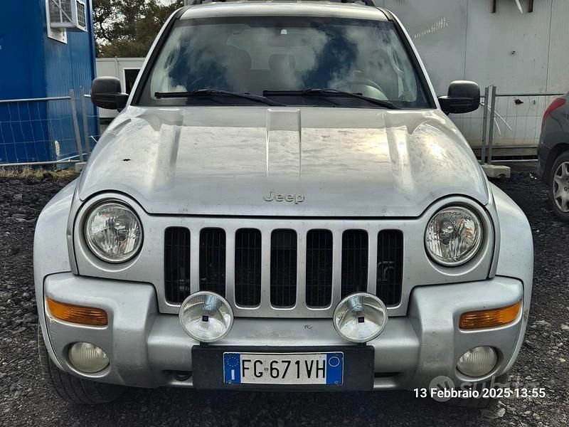 Usata Jeep Cherokee 2003 SUV