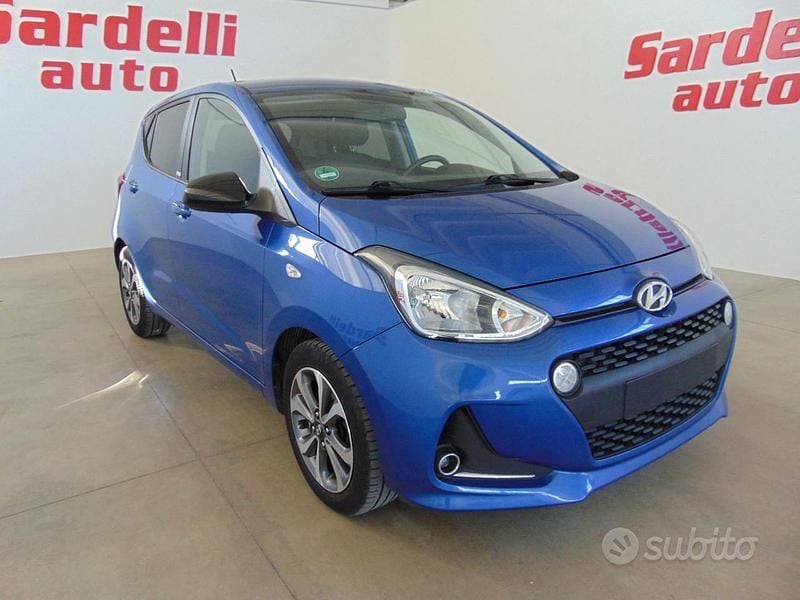 Usata Hyundai i10 Advanced 67 CV (49 kW) 2020 Blu Utilitaria