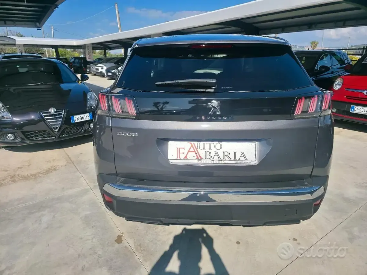 Occasion Peugeot 3008 Allure 131 ch (96 kW) 2021 Gris SUV