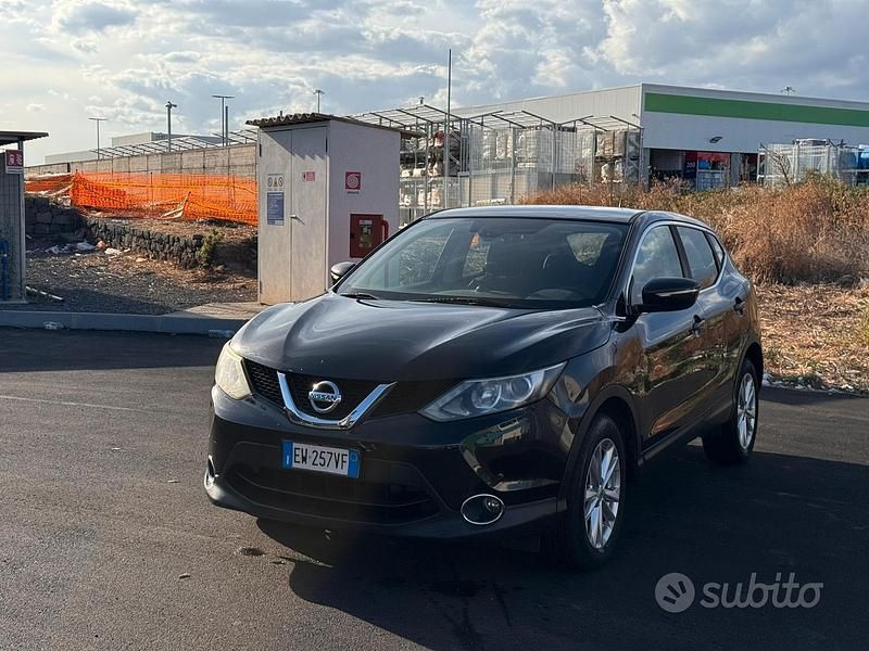 Usata Nissan Qashqai Tekna 110 CV (80 kW) 2014 Nero SUV
