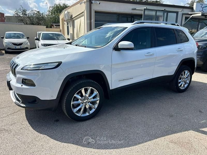 Usata Jeep Cherokee Limited 170 CV (125 kW) 2015 Bianco SUV