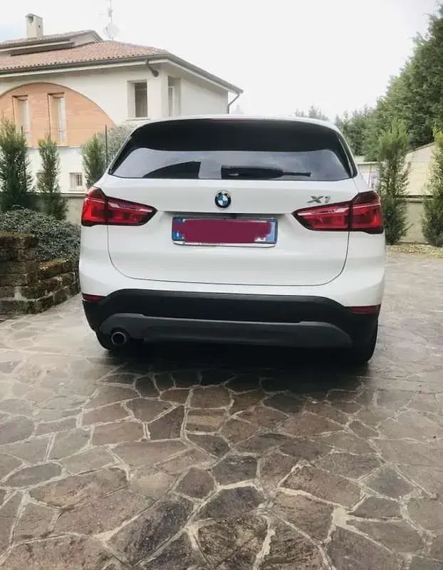Usata BMW X1 Advantage 150 CV (110 kW) 2016 Bianco SUV