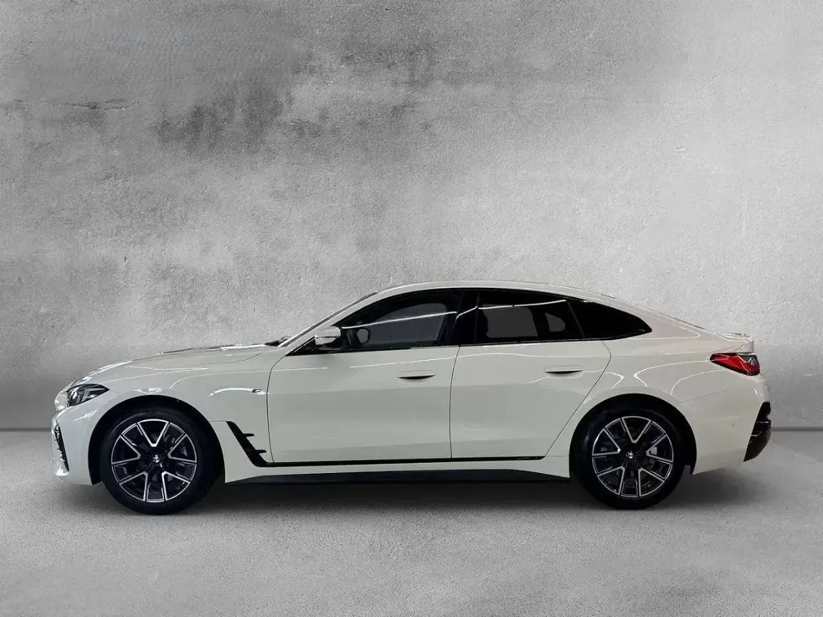Usata BMW 420 Gran Coupé M Sport 184 CV (135 kW) 2025 Bianco alpino iii Coupé