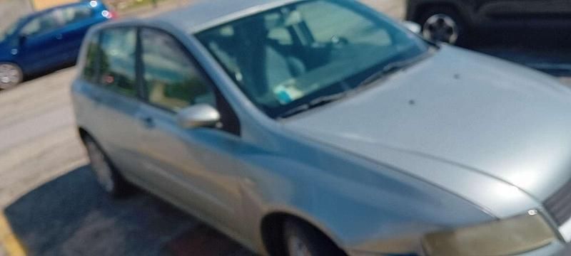 Usata Fiat Stilo 116 CV (85 kW) 2003 Grigio Berlina