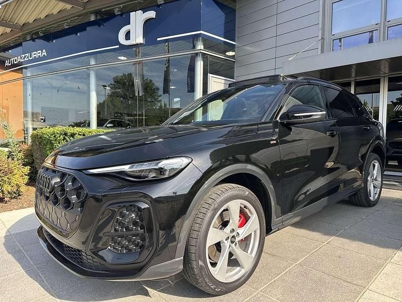Nero Nuova 2025 Audi Q5 S-Line SUV | 72.990 € - Immagine 1/4