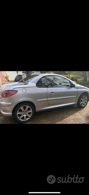 Usata Peugeot 206 CC 2006 Grigio Cabrio