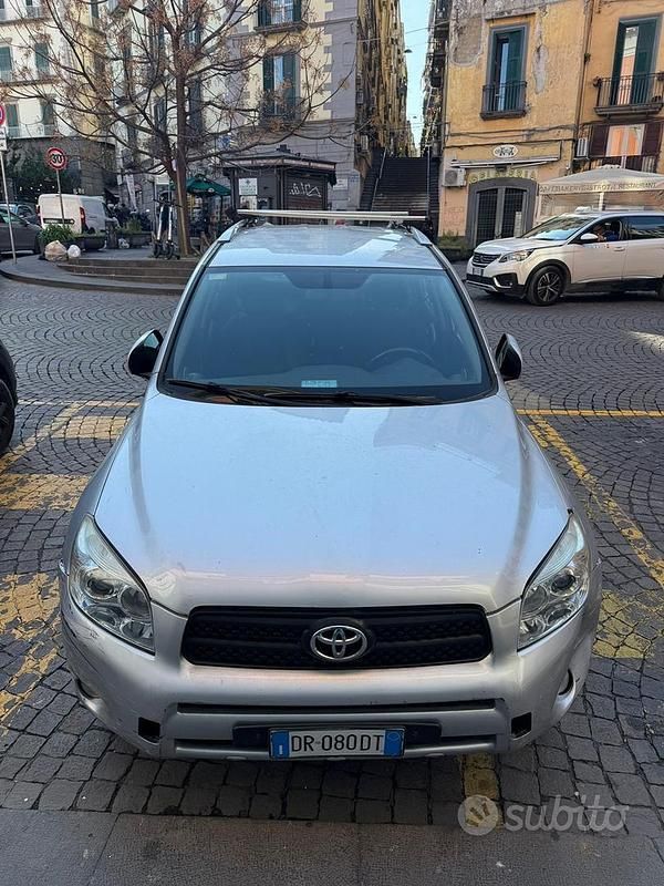 Usata Toyota RAV4 2008 SUV
