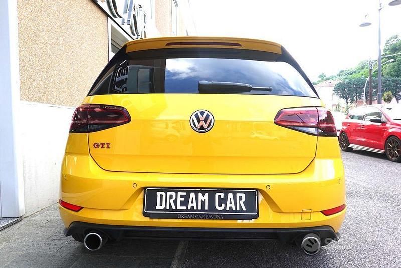 Usata VW Golf VII GTI 245 CV (180 kW) 2018 Giallo Berlina