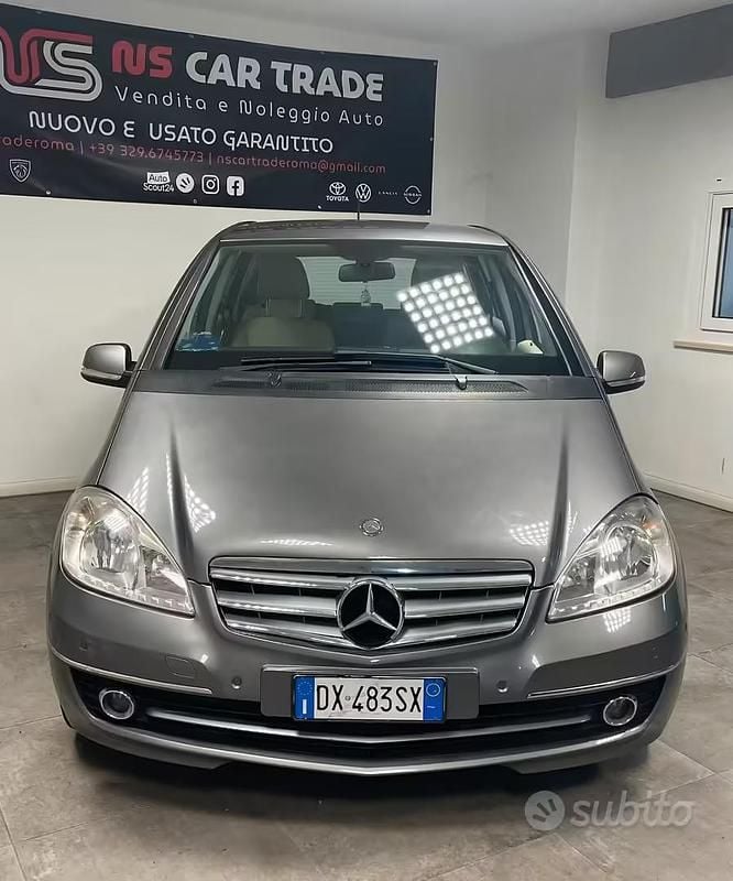 Usata Mercedes A150 95 CV (69 kW) 2009 Grigio Berlina