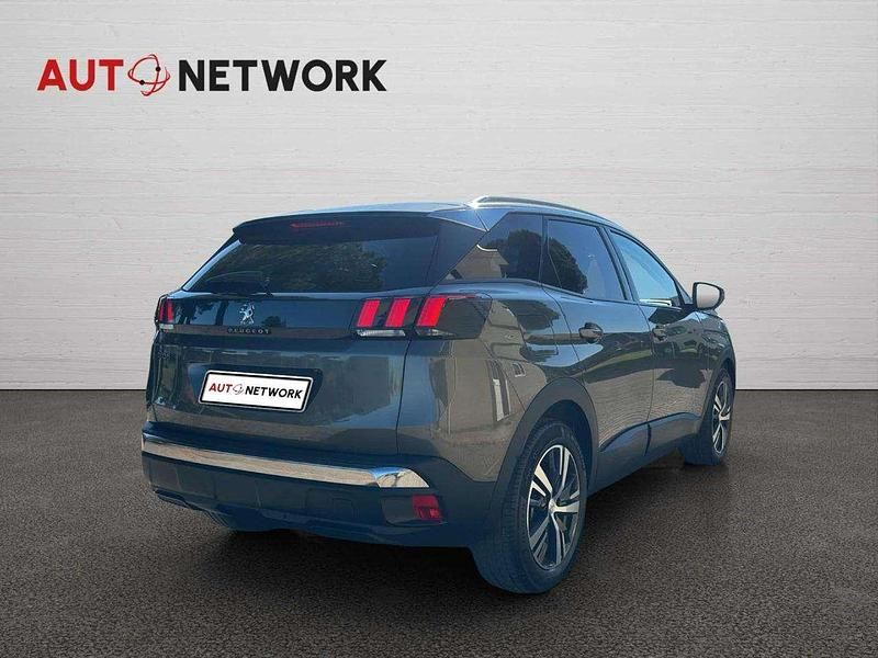 Usata Peugeot 3008 Business-Line 131 CV (96 kW) 2020 Grigio SUV