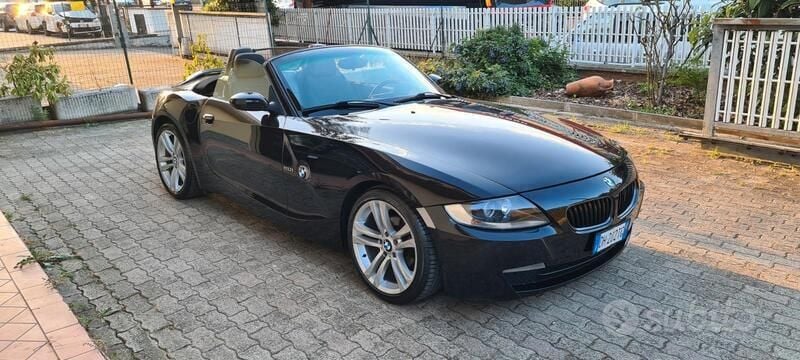 Nero Usata 2007 BMW Z4 Cabrio | 13.000 € (Cara) - Immagine 1/4