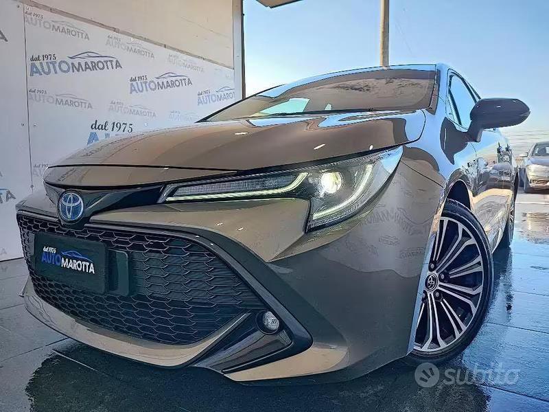 Usata Toyota Corolla Style 155 CV (114 kW) 2020 Bronzo Berlina