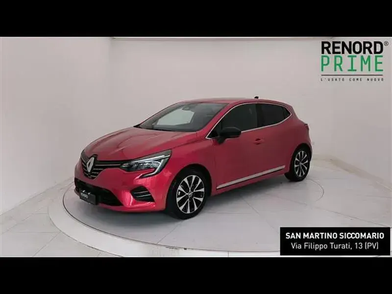 Usata Renault Clio Techno 145 CV (106 kW) 2023 Rosso Utilitaria
