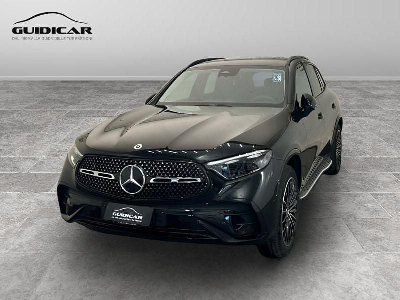 Nuova Mercedes GLC300 Advanced 197 CV (144 kW) 2025 Nero SUV