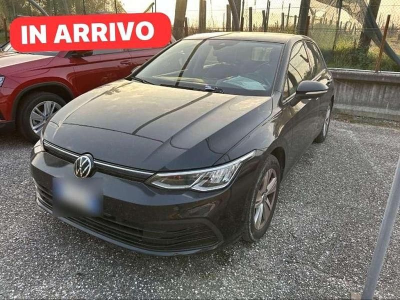 Grigio Usata 2020 VW Golf VII Style Tre volumi | 16.900 € (Ottimo prezzo) - Immagine 1/4