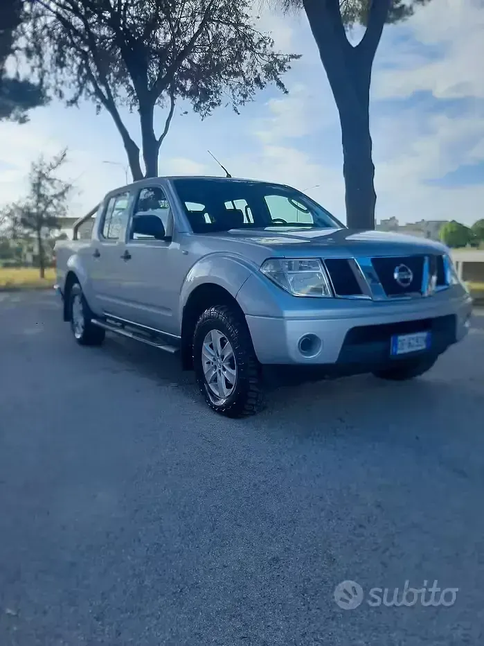 Second-hand Nissan Navara 2007 Gri Pickup
