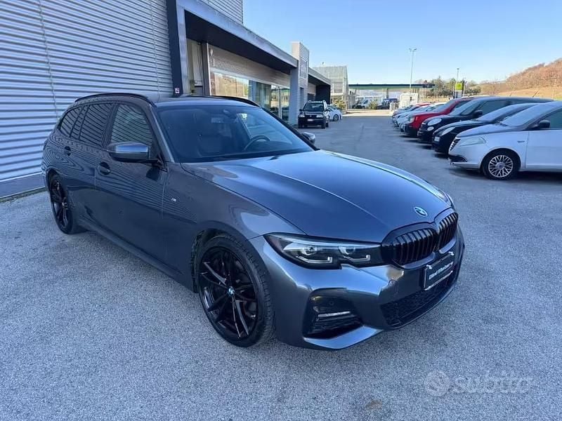 Usata BMW 320 M Sport 190 CV (139 kW) 2022 Grigio Station wagon