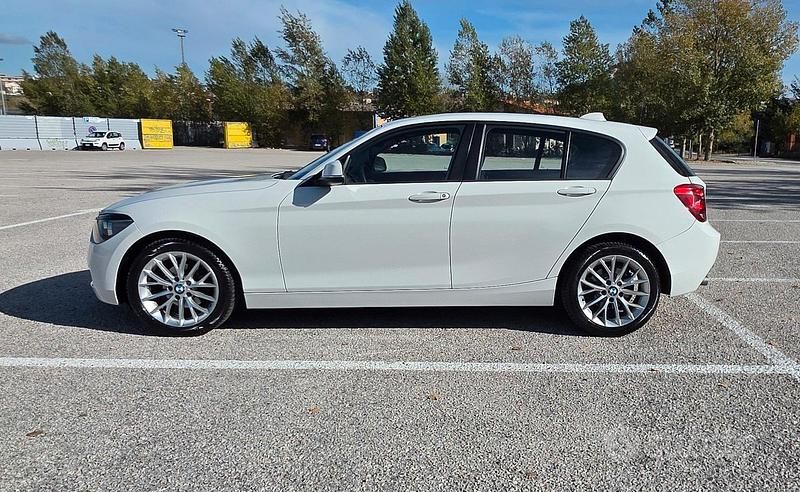 Usata BMW 120 184 CV (135 kW) 2013 Bianco Utilitaria