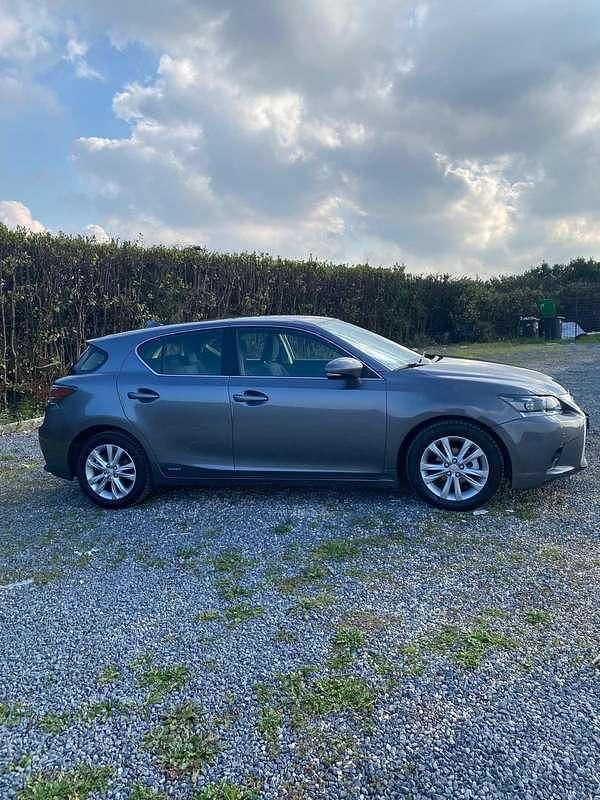 Usata Lexus CT200h 99 CV (72 kW) 2015 Berlina