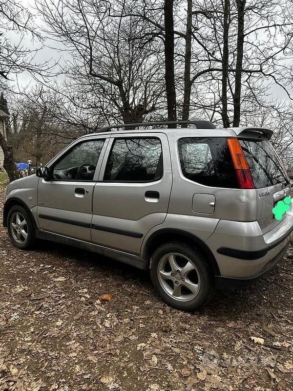 Usata Suzuki Ignis 99 CV (72 kW) 2005 Grigio Utilitaria