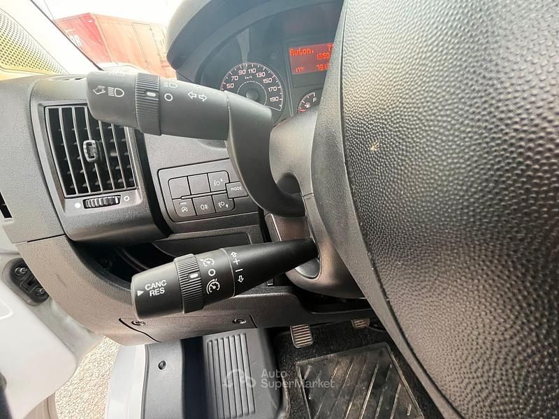 Usata Citroën Jumper 120 CV (88 kW) 2022 Bianco Monovolume