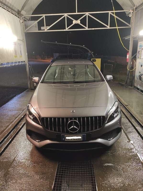 Usata Mercedes A200 Premium 136 CV (100 kW) 2017 Berlina