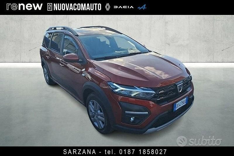 Usata Dacia Jogger Comfort 110 CV (80 kW) 2022 Rosso Monovolume