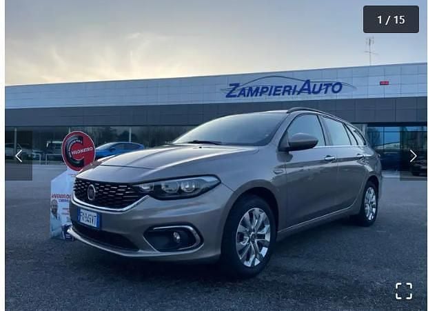 Usata Fiat Tipo Business 120 CV (88 kW) 2019 Marrone Station wagon