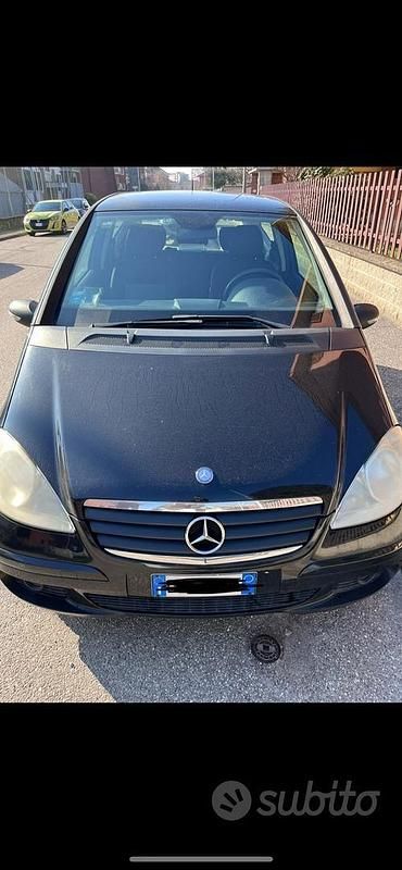 Nero Usata 2007 Mercedes A200 Coupé | 3000 € (Buon prezzo) - Immagine 1/4