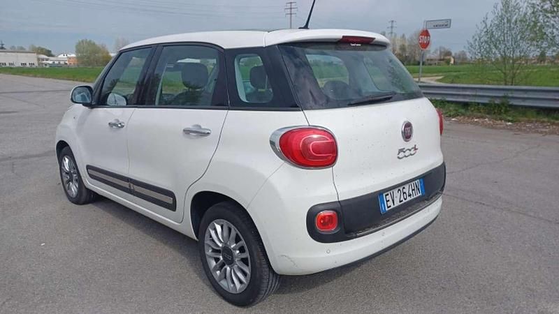 Usata Fiat 500L Lounge 85 CV (62 kW) 2014 Bianco Monovolume