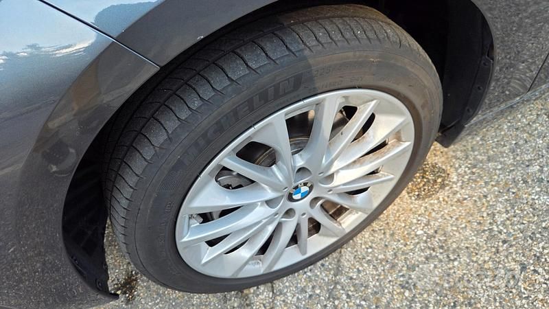 Usata BMW 116 Advantage 116 CV (85 kW) 2021 Grigio Utilitaria
