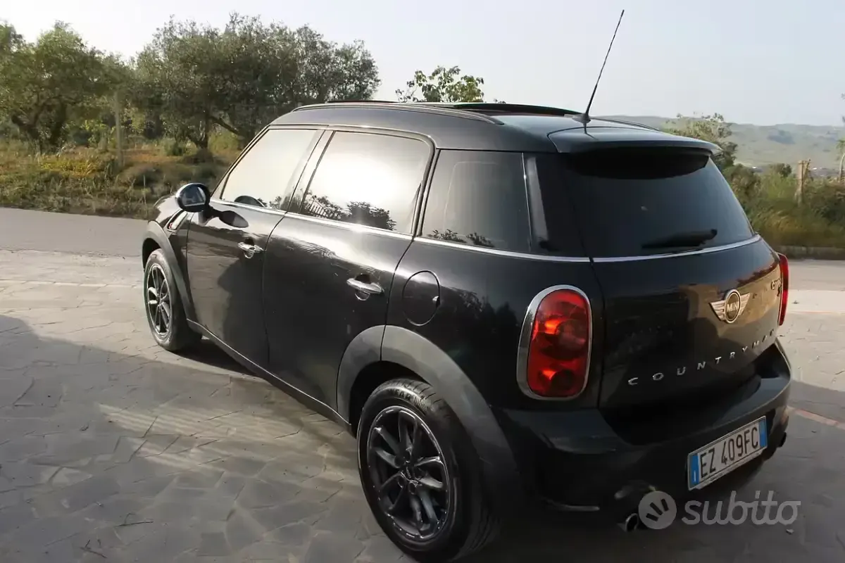 Usata Mini Cooper SD Countryman 143 CV (105 kW) 2015 Nero SUV