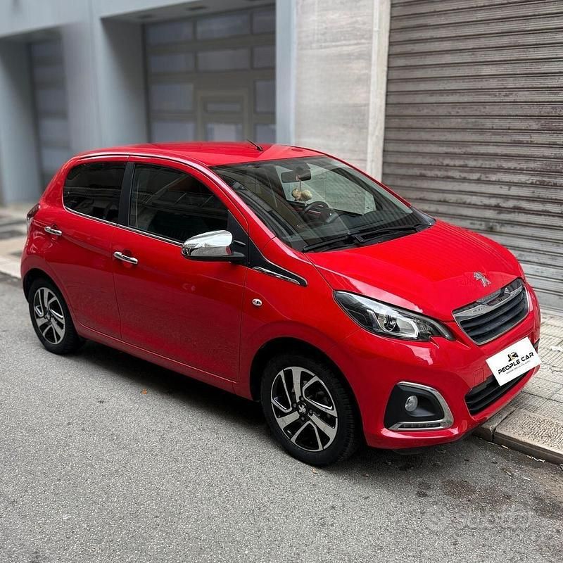 Usata Peugeot 108 Allure 72 CV (52 kW) 2021 Rosso Utilitaria
