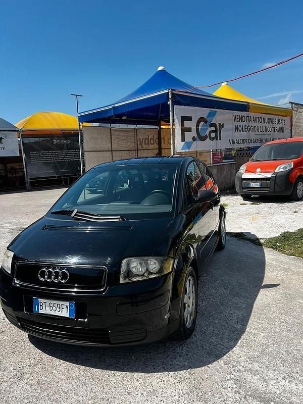 Usata Audi A2 Comfort 75 CV (55 kW) 2001 Nero Utilitaria